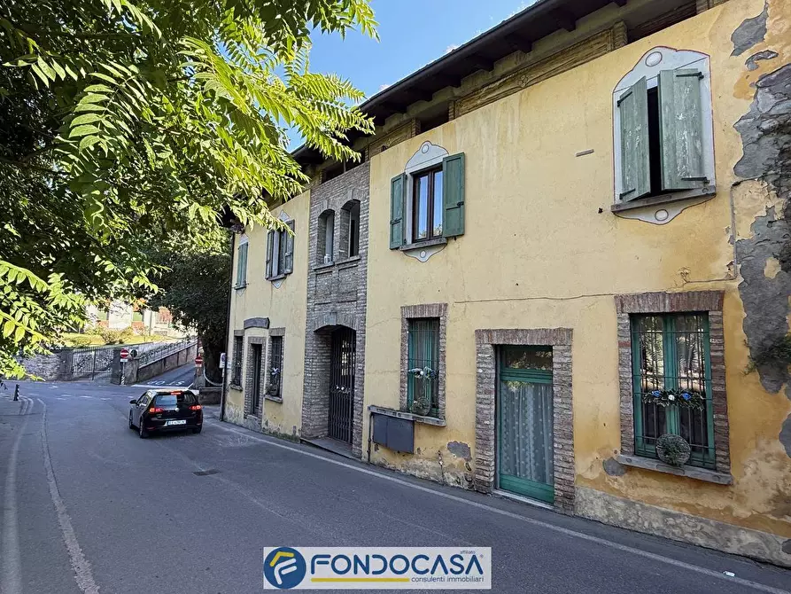 Immagine 3 di Locale commerciale in vendita  a Cazzago San Martino