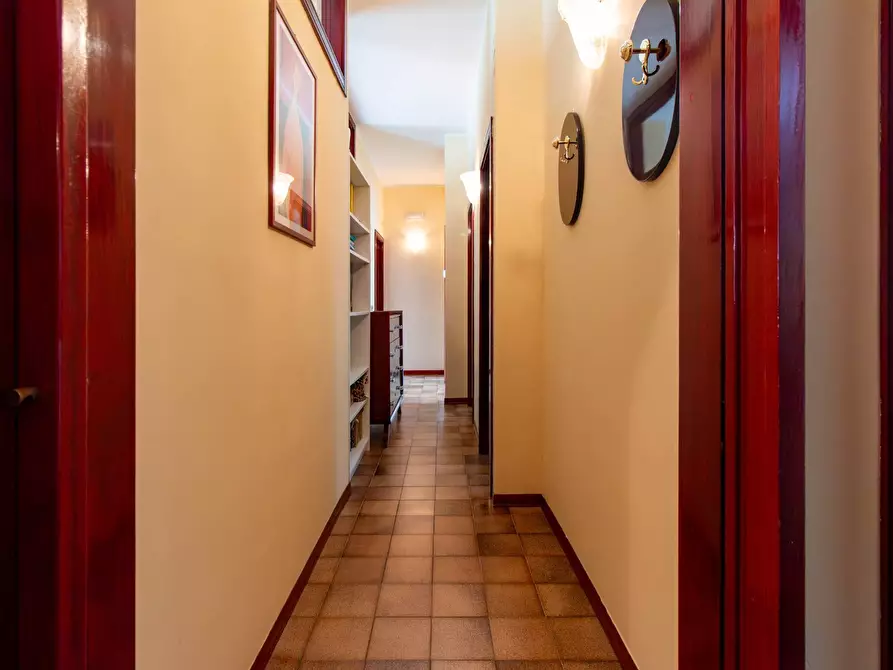 Immagine 31 di Appartamento in vendita  in Via E.A. Mario 22 a Pellezzano