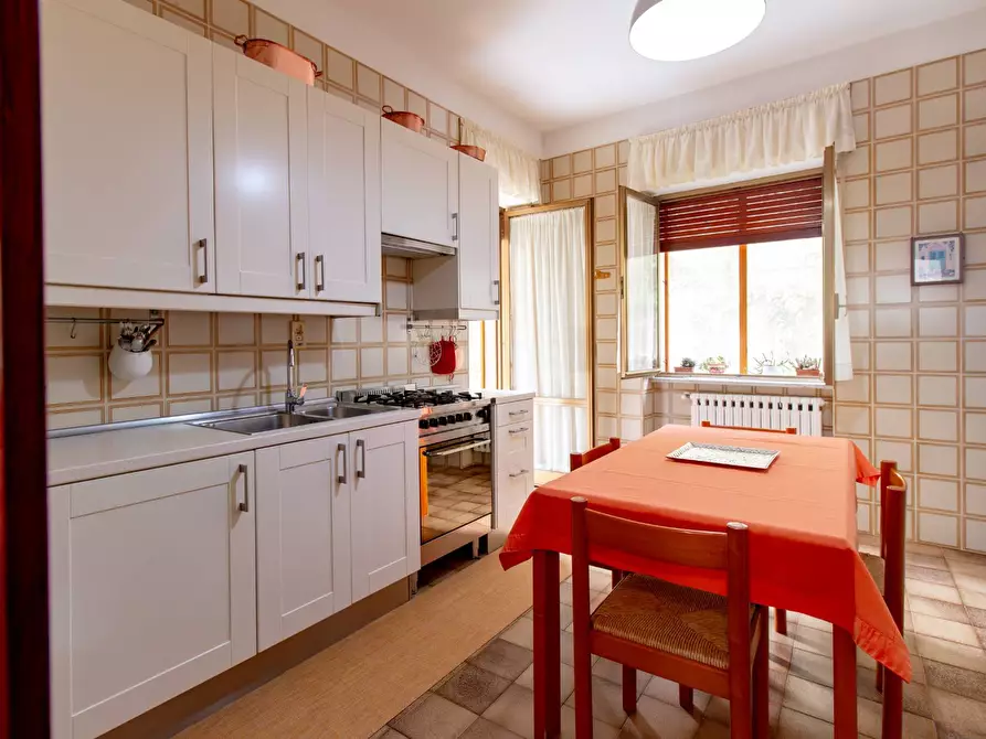 Immagine 53 di Appartamento in vendita  in Via E.A. Mario 22 a Pellezzano