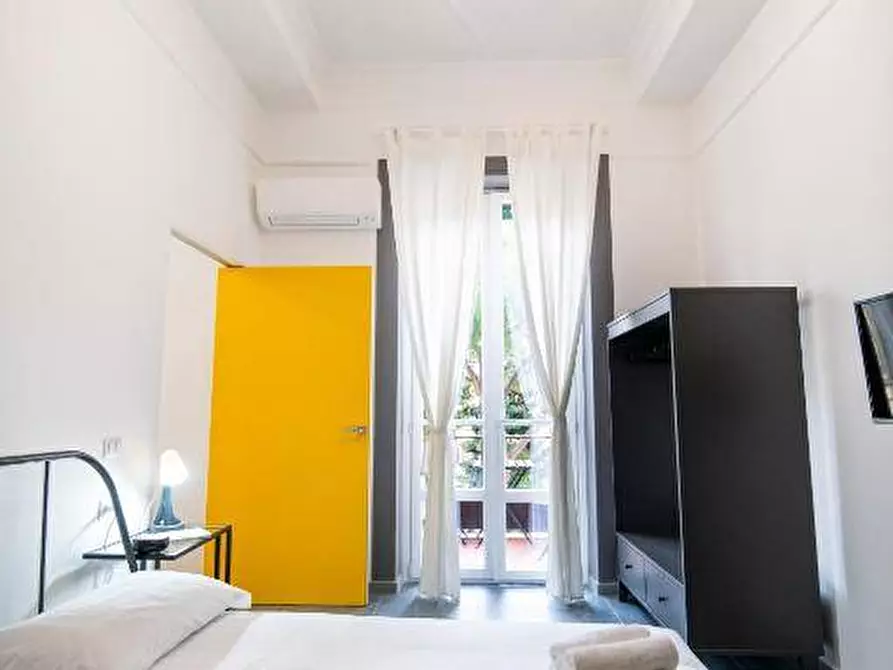 Immagine 19 di Appartamento in vendita  in Via Guerino Grimaldi 5 a Salerno