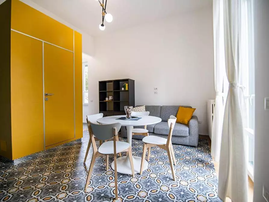 Immagine 4 di Appartamento in vendita  in Via Guerino Grimaldi 5 a Salerno