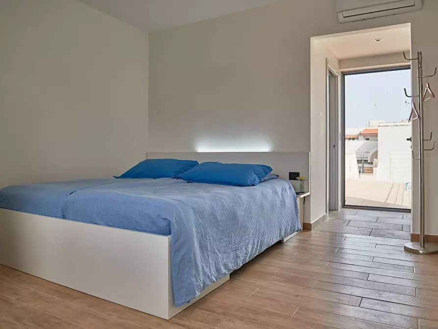 Immagine 3 di Casa indipendente in vendita  in via Luigi Cadorna 82 a Martignano