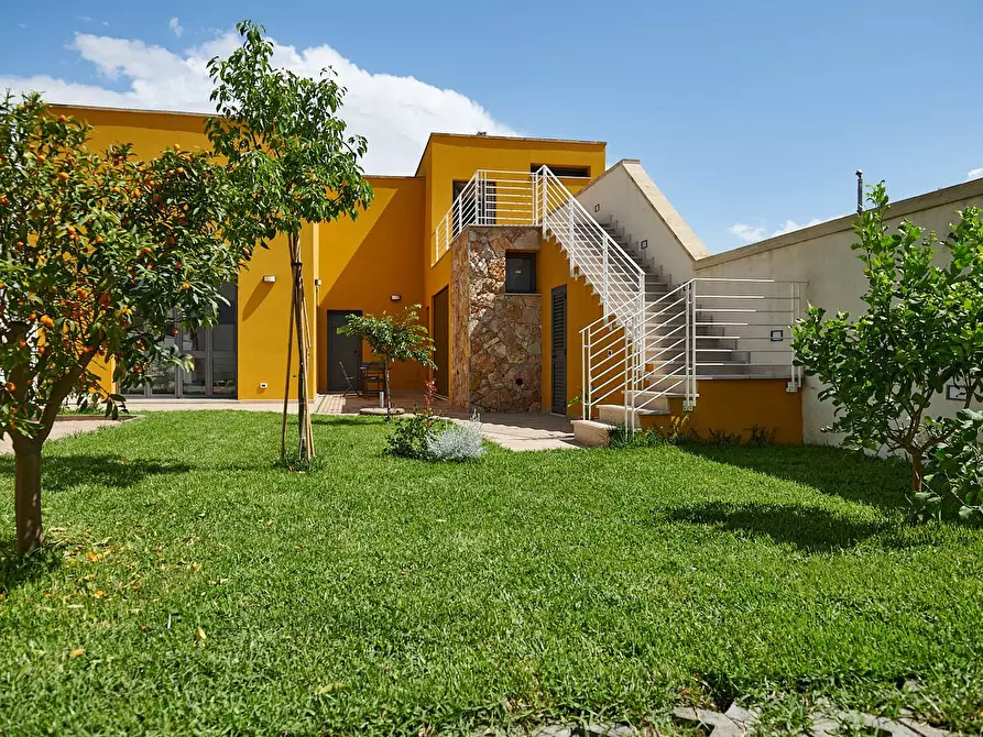 Immagine 2 di Casa indipendente in vendita  in via Luigi Cadorna 82 a Martignano