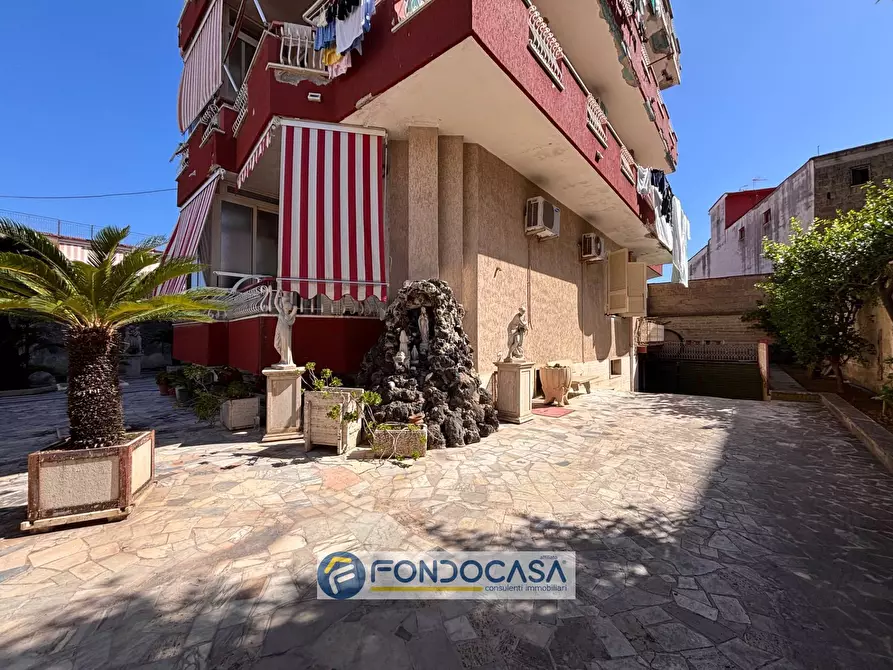 Immagine 2 di Appartamento in vendita  in via tiziano a Sant'antimo