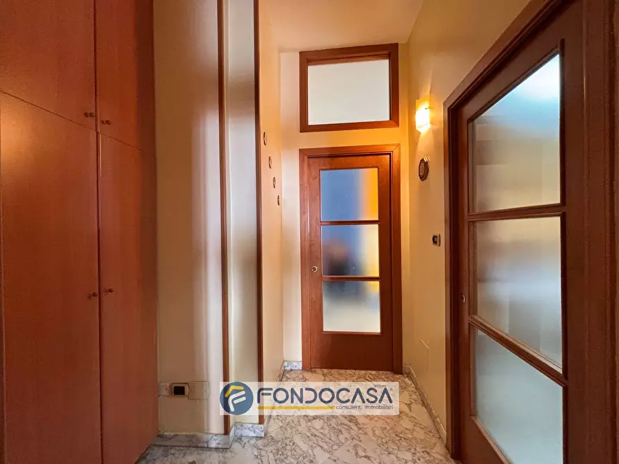 Immagine 10 di Appartamento in vendita  in via tiziano a Sant'antimo