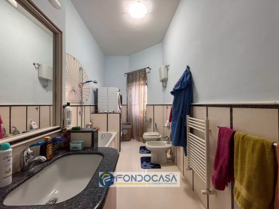 Immagine 15 di Appartamento in vendita  in via tiziano a Sant'antimo