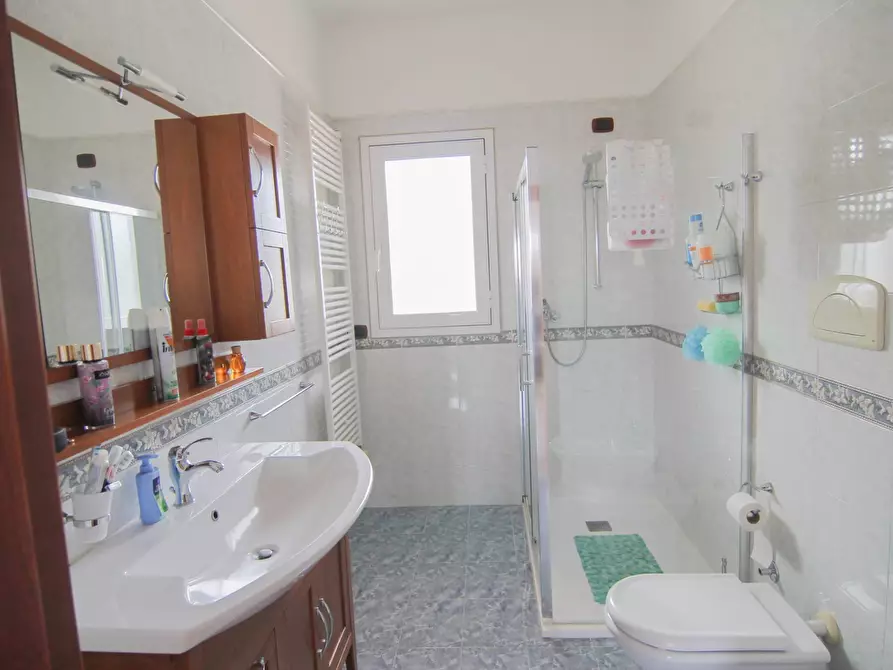 Immagine 4 di Appartamento in vendita  in via leonida 12 a Fragagnano