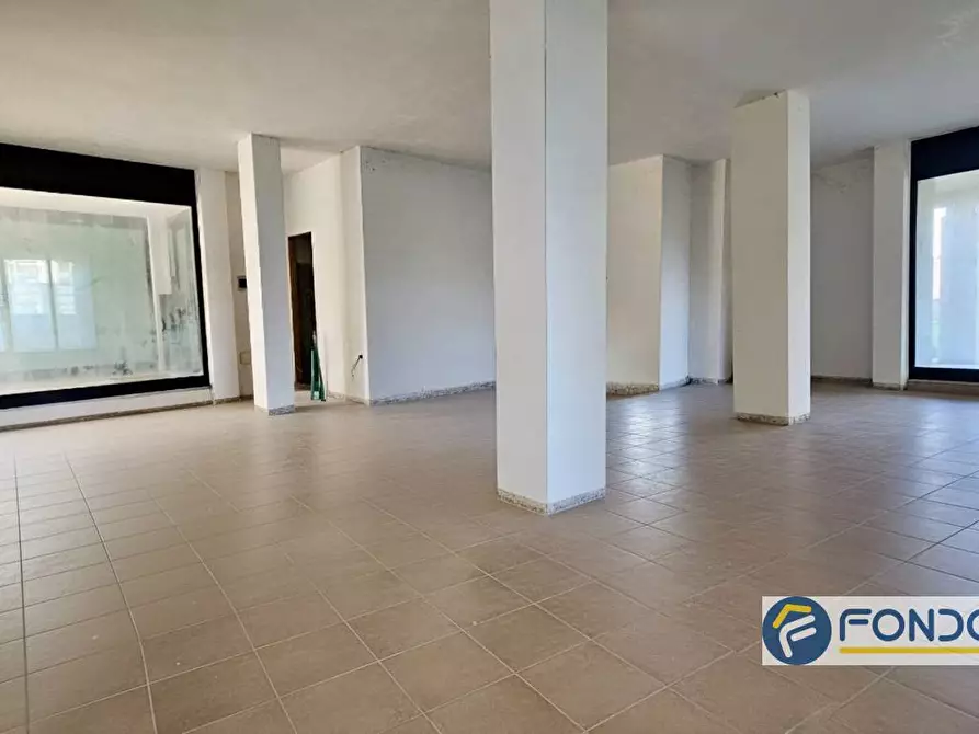 Immagine 3 di Ufficio in vendita  a Grumello Del Monte