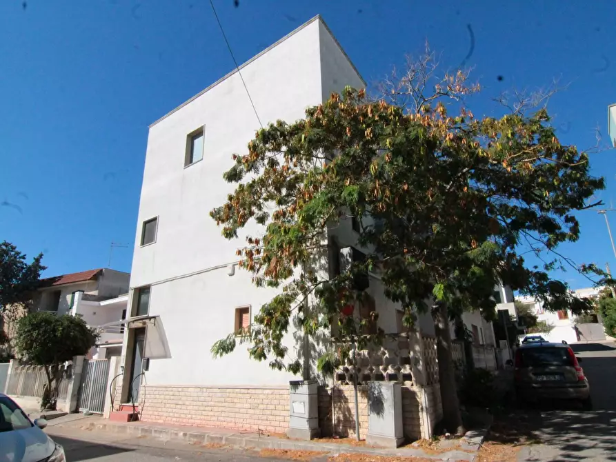 Immagine 3 di Appartamento in vendita  in via c. colombo 6 a Avetrana