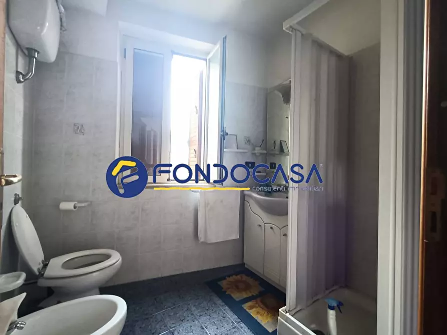 Immagine 11 di Casa semindipendente in vendita  in Viale Don Bosco 5 a Benevento