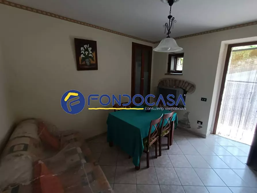 Immagine 16 di Casa semindipendente in vendita  in Viale Don Bosco 5 a Benevento