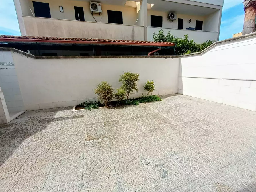 Immagine 17 di Casa semindipendente in vendita  in Via Walter Chiari a Melendugno