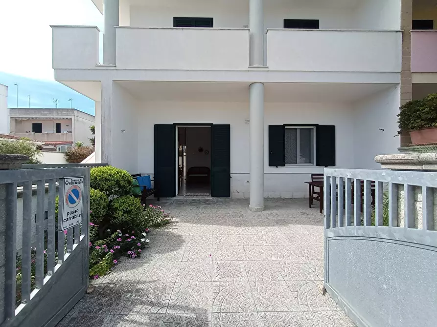 Immagine 28 di Casa semindipendente in vendita  in Via Walter Chiari a Melendugno
