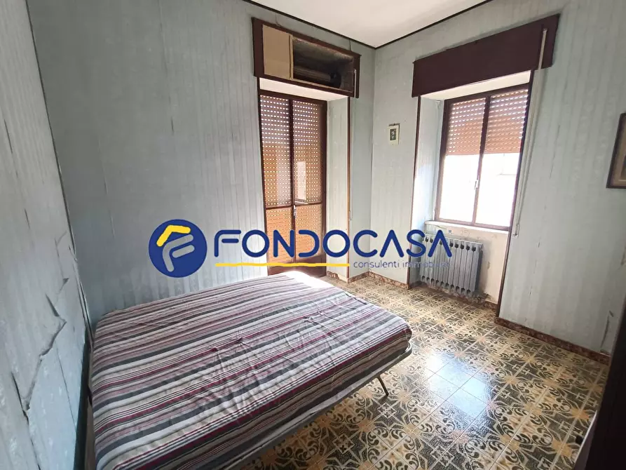 Immagine 13 di Palazzo in vendita  in via roma 10 a Benevento