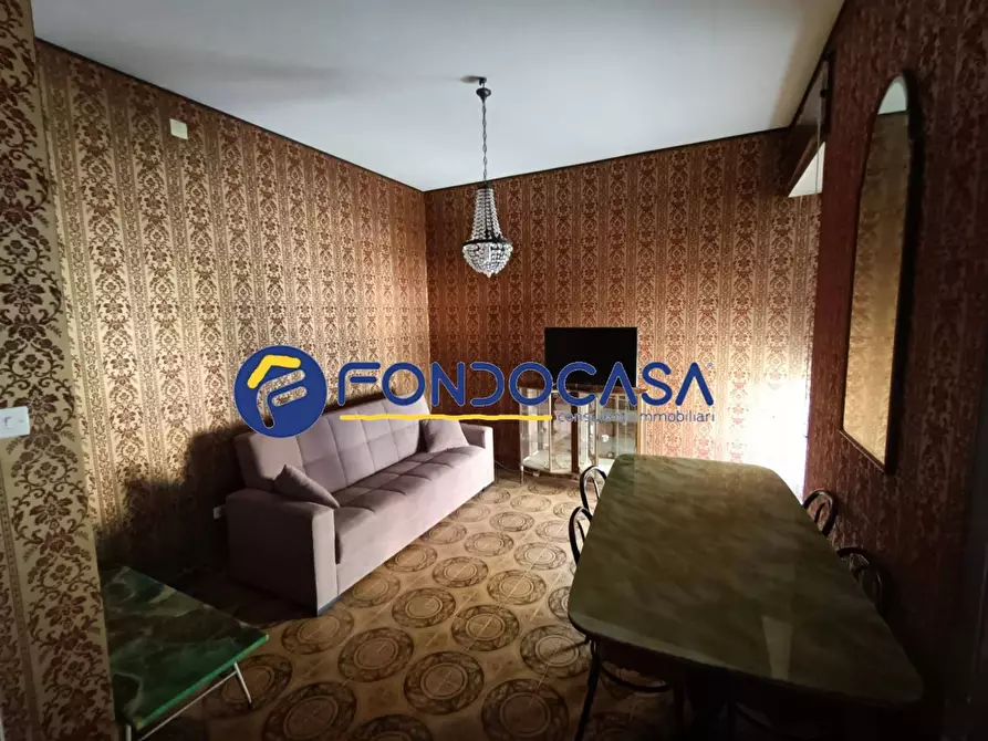 Immagine 19 di Palazzo in vendita  in via roma 10 a Benevento