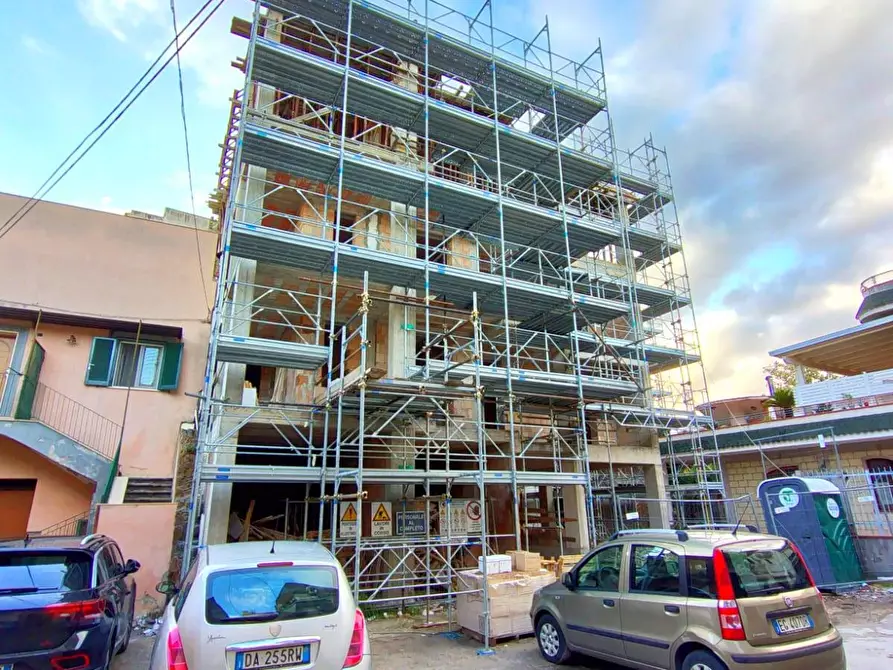 Immagine 3 di Appartamento in vendita  a Pomigliano D'arco