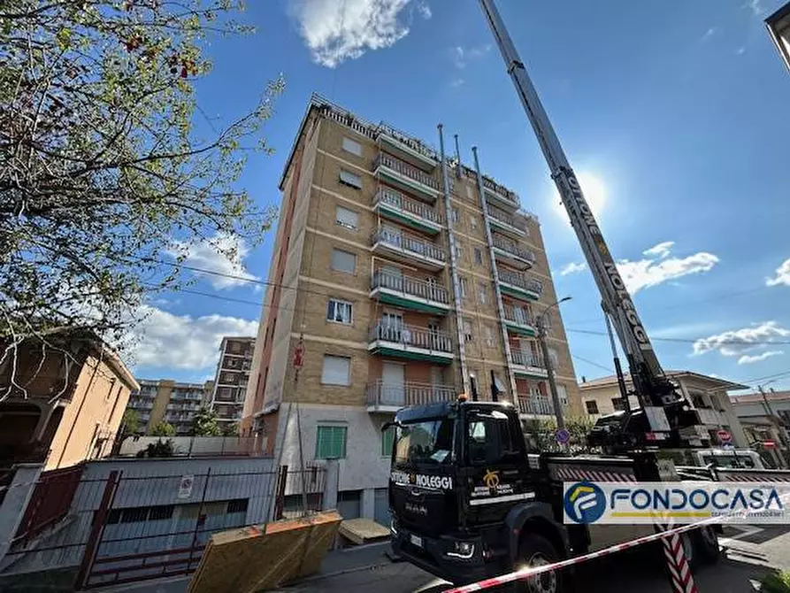 Immagine 2 di Appartamento in vendita  a Muggiò