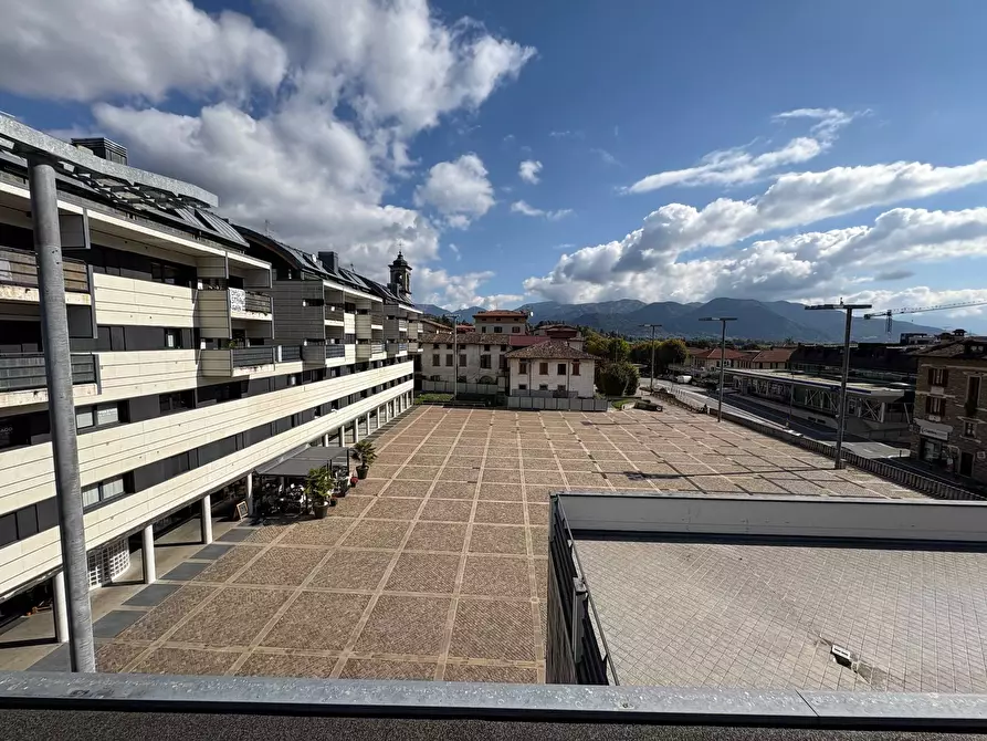 Immagine 18 di Attico in vendita  in Piazza Manzù a Clusone