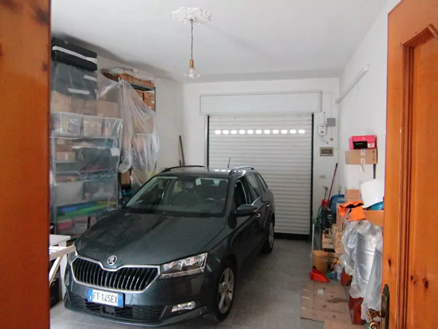 Immagine 21 di Appartamento in vendita  in VIA GUERRAZZI 20 a Avetrana