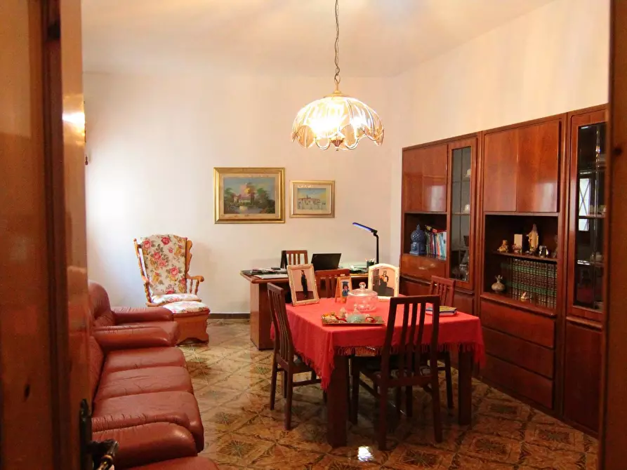 Immagine 4 di Appartamento in vendita  in VIA GUERRAZZI 20 a Avetrana