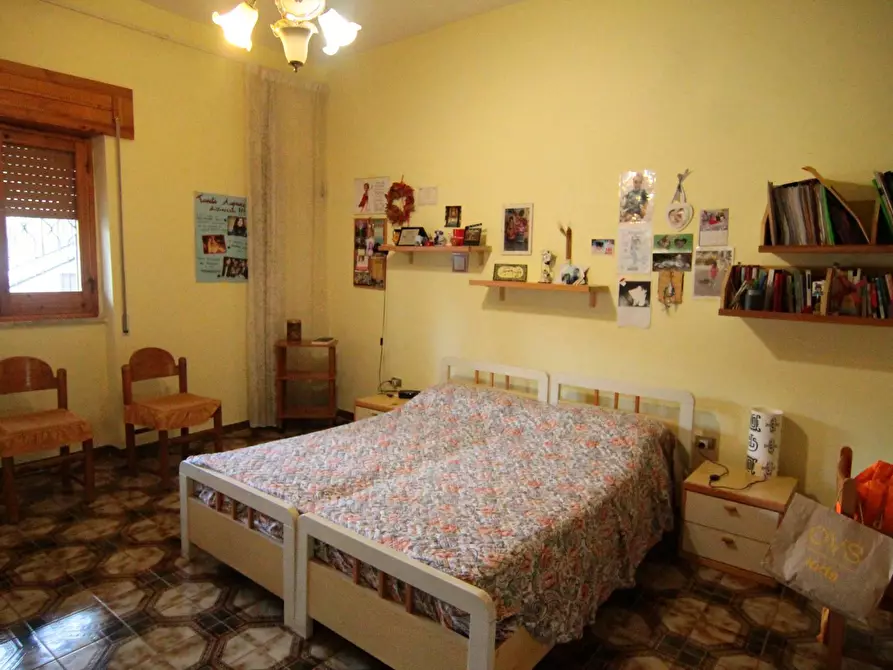 Immagine 11 di Appartamento in vendita  in VIA GUERRAZZI 20 a Avetrana