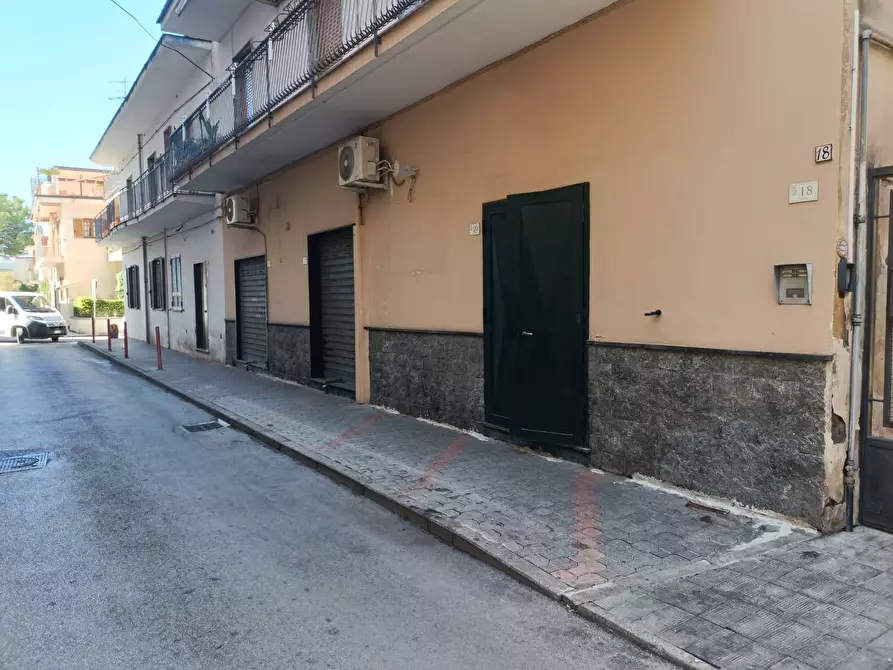 Immagine 1 di Attività commerciale in affitto  in VIA STARZA 18 a Angri