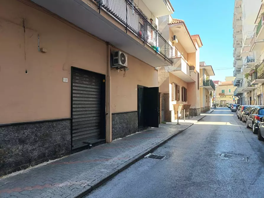 Immagine 2 di Attività commerciale in affitto  in VIA STARZA 18 a Angri