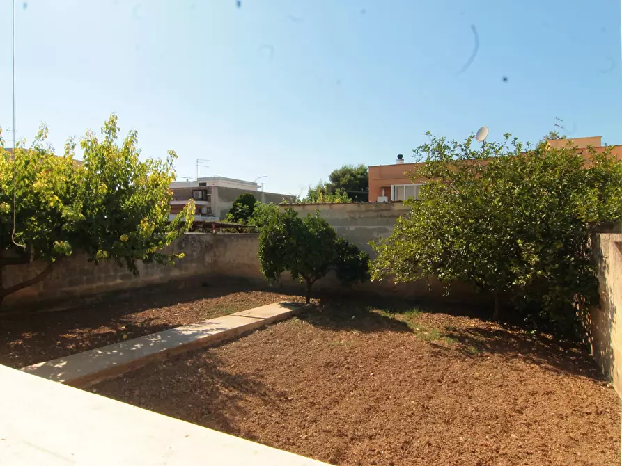 Immagine 3 di Appartamento in vendita  in VIA 4 NOVEMBRE 20 a Carosino