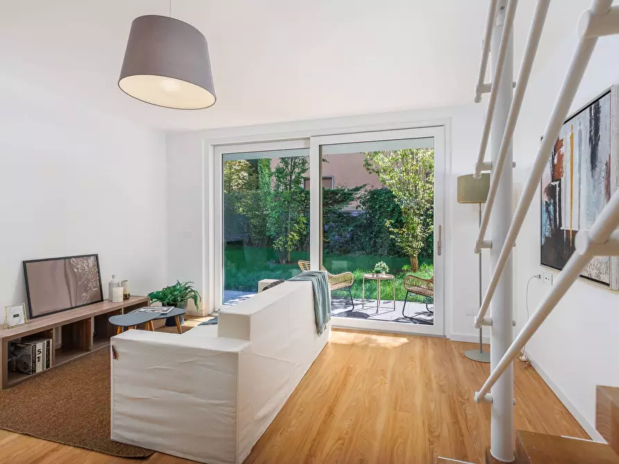 Immagine 9 di Casa semindipendente in vendita  in Viale Lodi 10 a Ardesio