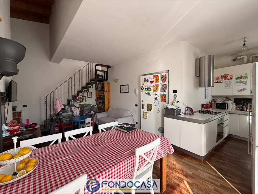 Immagine 8 di Appartamento in vendita  a Passirano