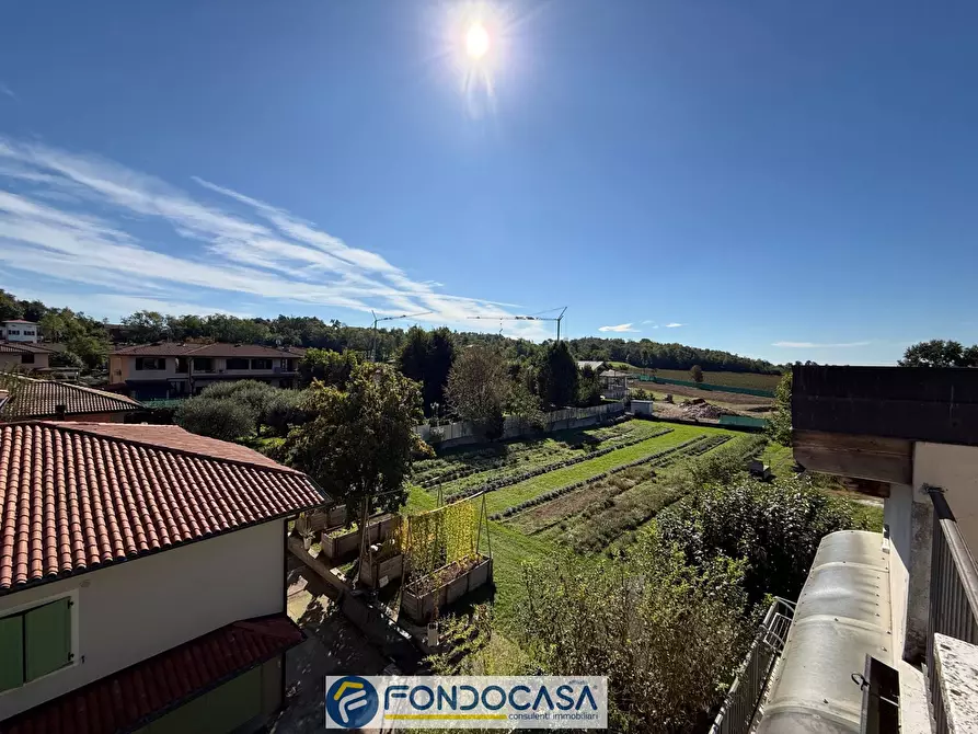 Immagine 23 di Appartamento in vendita  a Passirano
