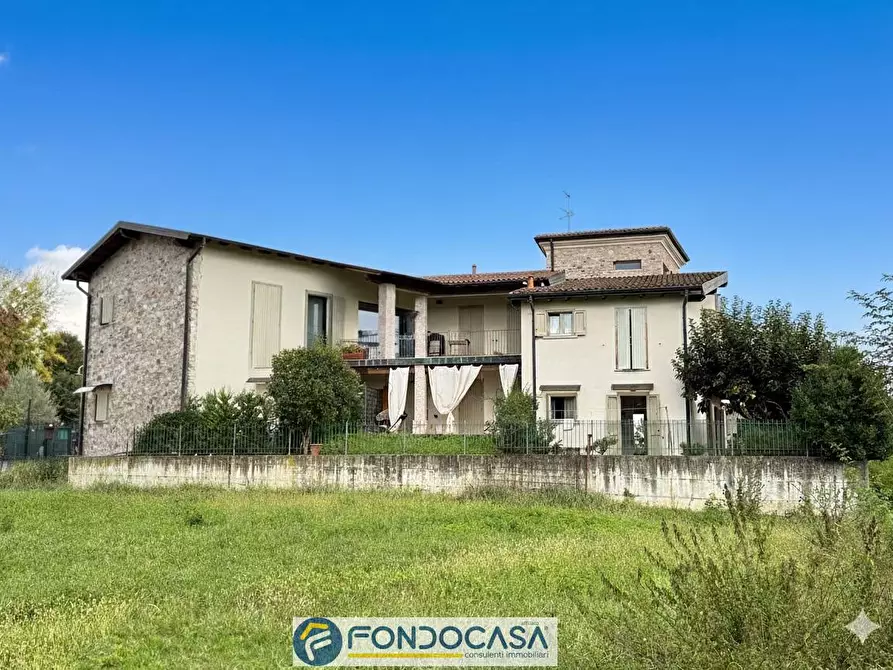 Immagine 3 di Appartamento in vendita  a Passirano