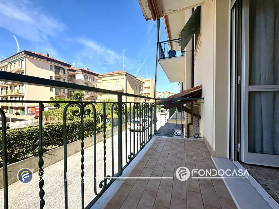 Immagine 1 di Appartamento in vendita  in Via XXV Aprile a Borgio Verezzi