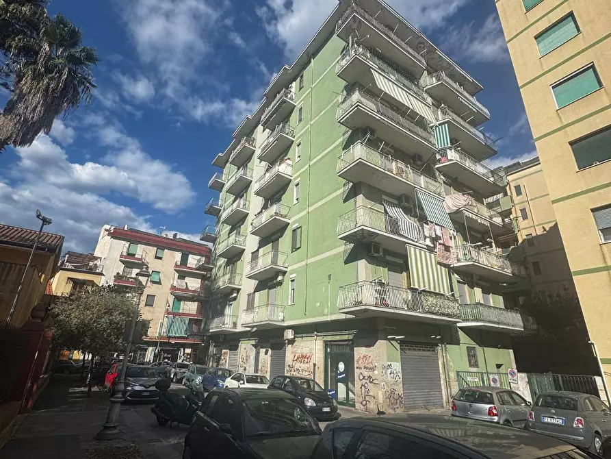 Immagine 1 di Appartamento in vendita  in Via VI settembre 6 a Salerno