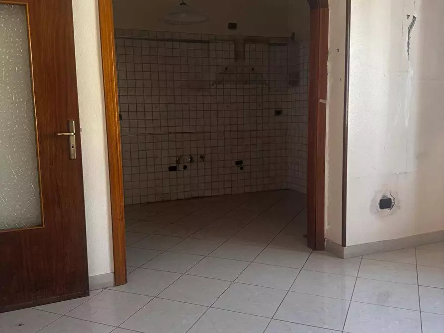 Immagine 9 di Appartamento in vendita  in Via VI settembre 6 a Salerno