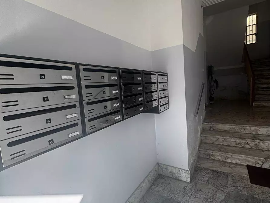 Immagine 3 di Appartamento in vendita  in Via VI settembre 6 a Salerno