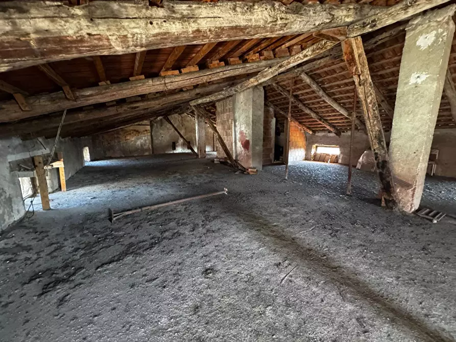 Immagine 8 di Appartamento in vendita  in via GiacOMO bUDETTI 12 a Pontecagnano Faiano