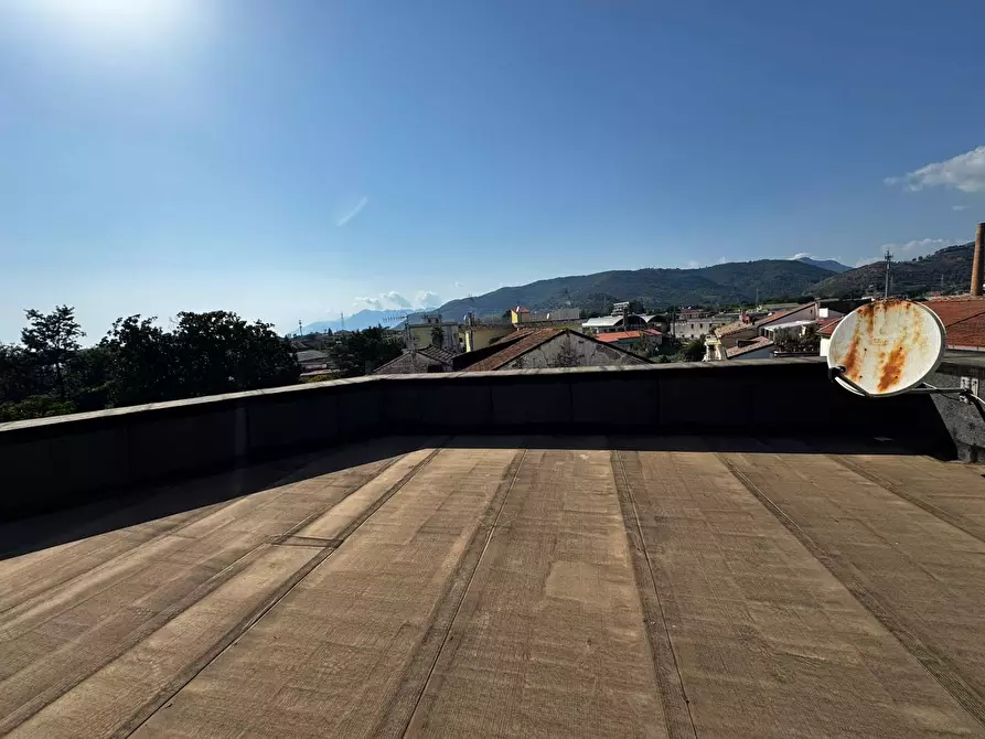 Immagine 9 di Appartamento in vendita  in via GiacOMO bUDETTI 12 a Pontecagnano Faiano