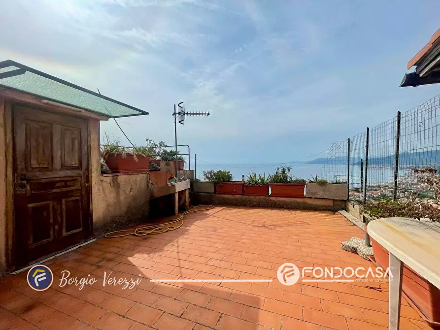 Immagine 6 di Appartamento in vendita  a Borgio Verezzi