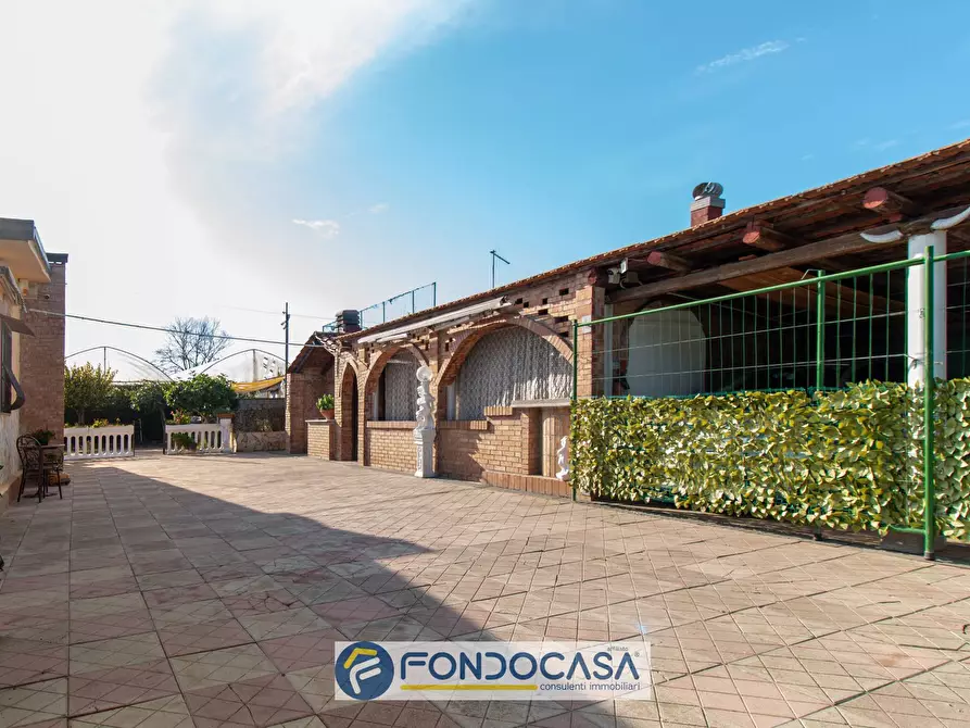 Immagine 4 di Villa in vendita  in Via Donato Bramante 10 a Pontecagnano Faiano