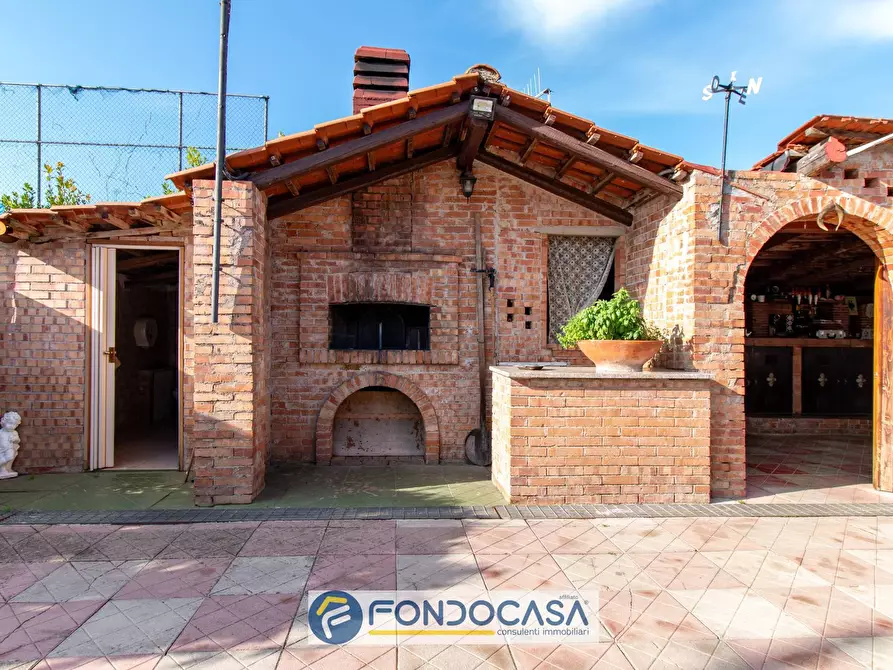 Immagine 7 di Villa in vendita  in Via Donato Bramante 10 a Pontecagnano Faiano