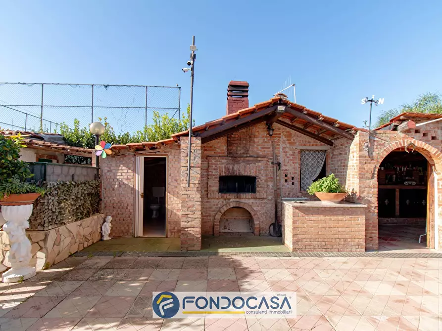 Immagine 8 di Villa in vendita  in Via Donato Bramante 10 a Pontecagnano Faiano