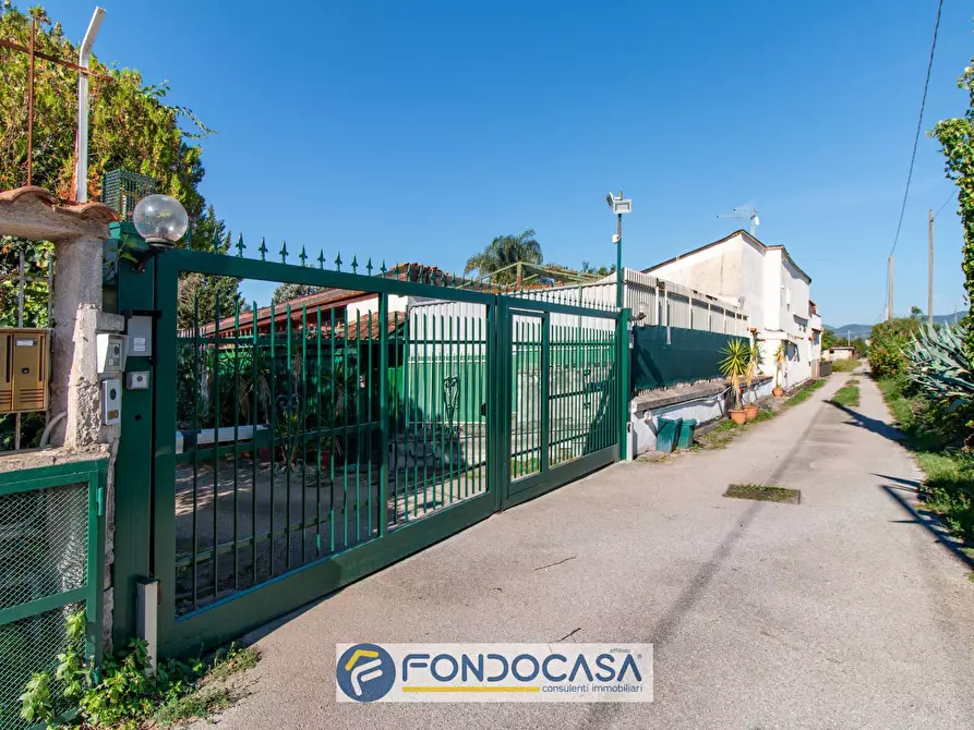 Immagine 70 di Villa in vendita  in Via Donato Bramante 10 a Pontecagnano Faiano