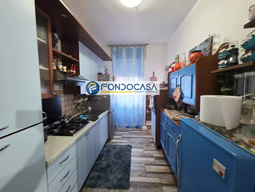 Immagine 8 di Appartamento in vendita  in via sabinia 1 a Brindisi