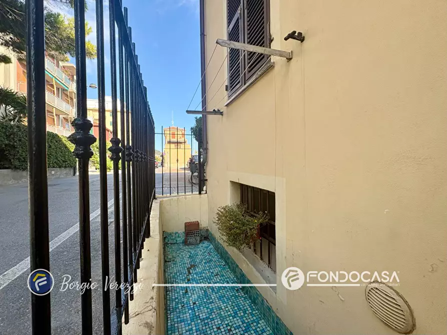 Immagine 12 di Appartamento in vendita  in Viale Europa a Giustenice