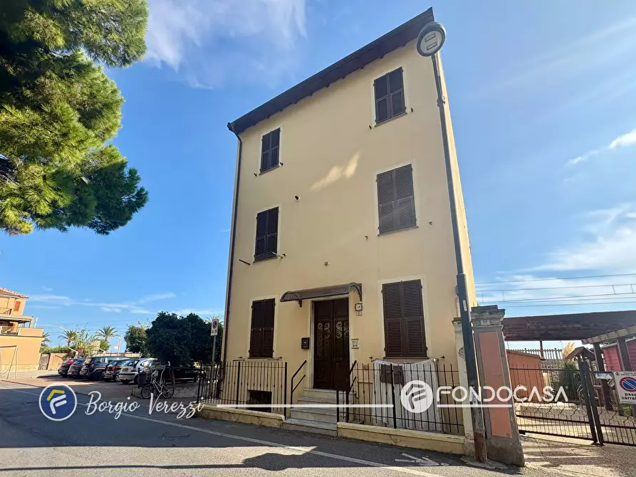 Immagine 14 di Appartamento in vendita  in Viale Europa a Giustenice