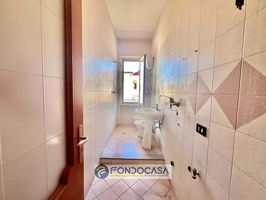 Immagine 9 di Appartamento in vendita  in via edmondo de amicis 25 a Cancello Ed Arnone