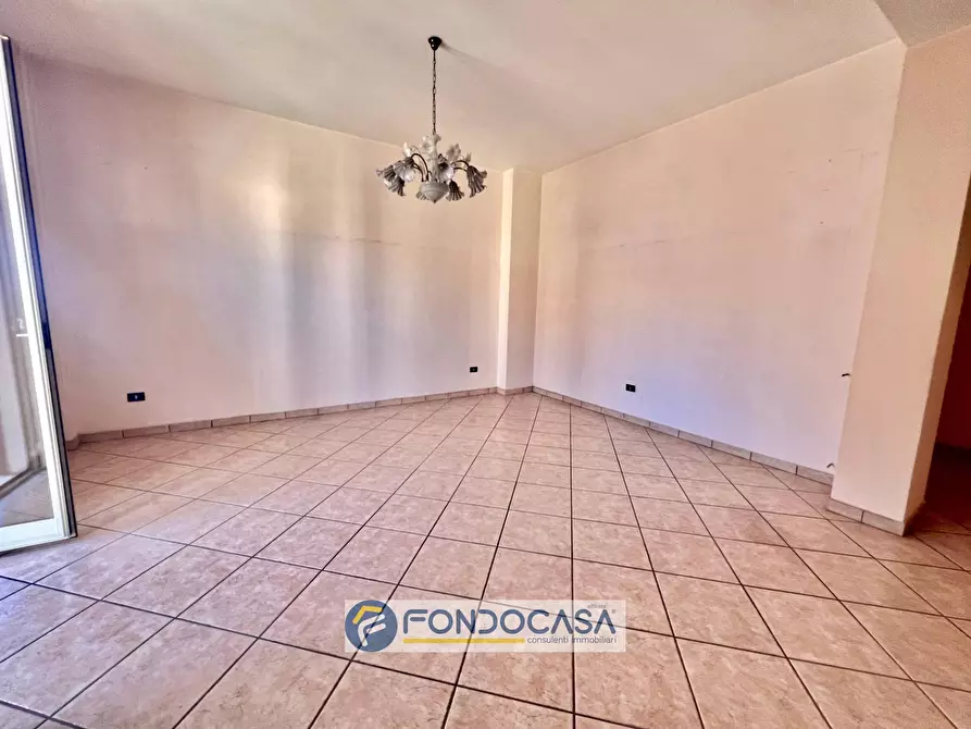 Immagine 15 di Appartamento in vendita  in via edmondo de amicis 25 a Cancello Ed Arnone