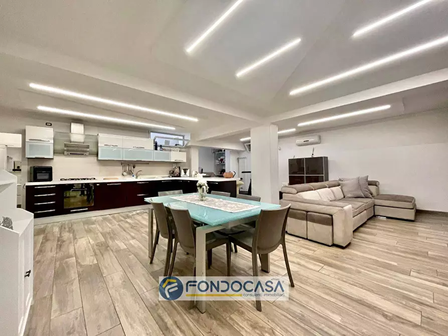 Immagine 14 di Villetta a schiera in vendita  in via alessandro volta a Sant'arpino