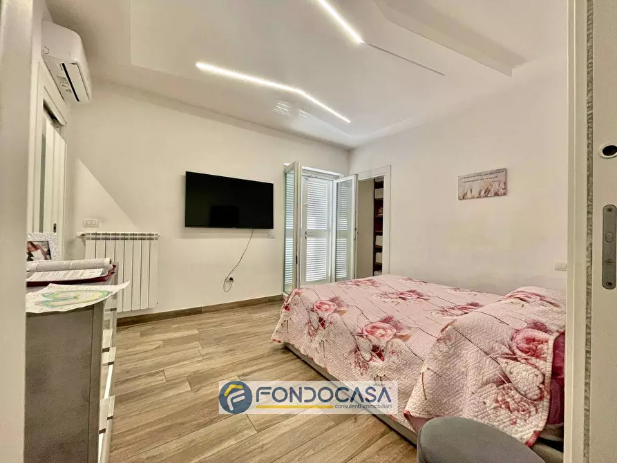 Immagine 16 di Villetta a schiera in vendita  in via alessandro volta a Sant'arpino